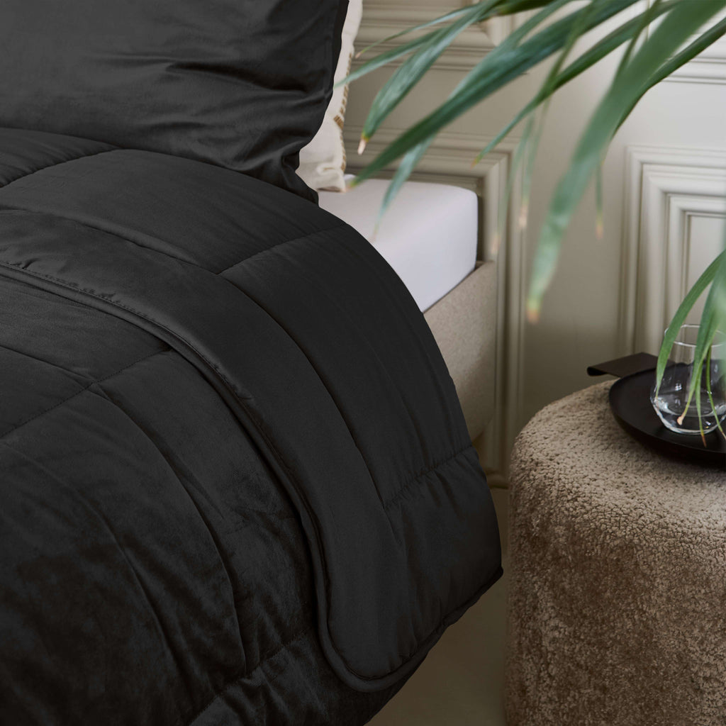 CloudSoft Velvet | Zwart Dekbed en Overtrek in 1!